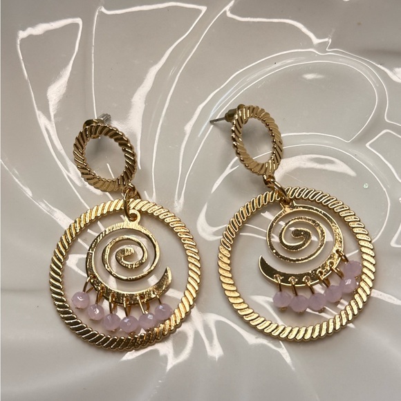Jewelry - Lightweight Gold Spiral & Pink Bead Drop Earrings